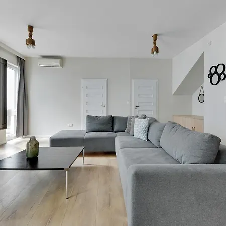 Flats For Rent - Orlowska Riwiera * Γκντίνια