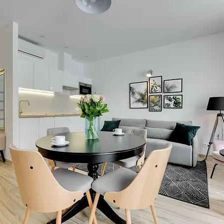 Flats For Rent - Orlowska Riwiera * Γκντίνια